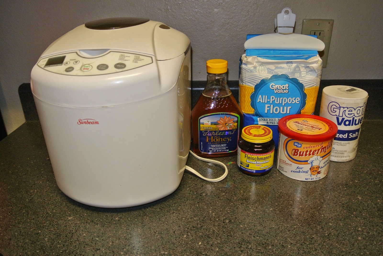 The best of Danielle Bread Machine Buttermilk Honey Bread